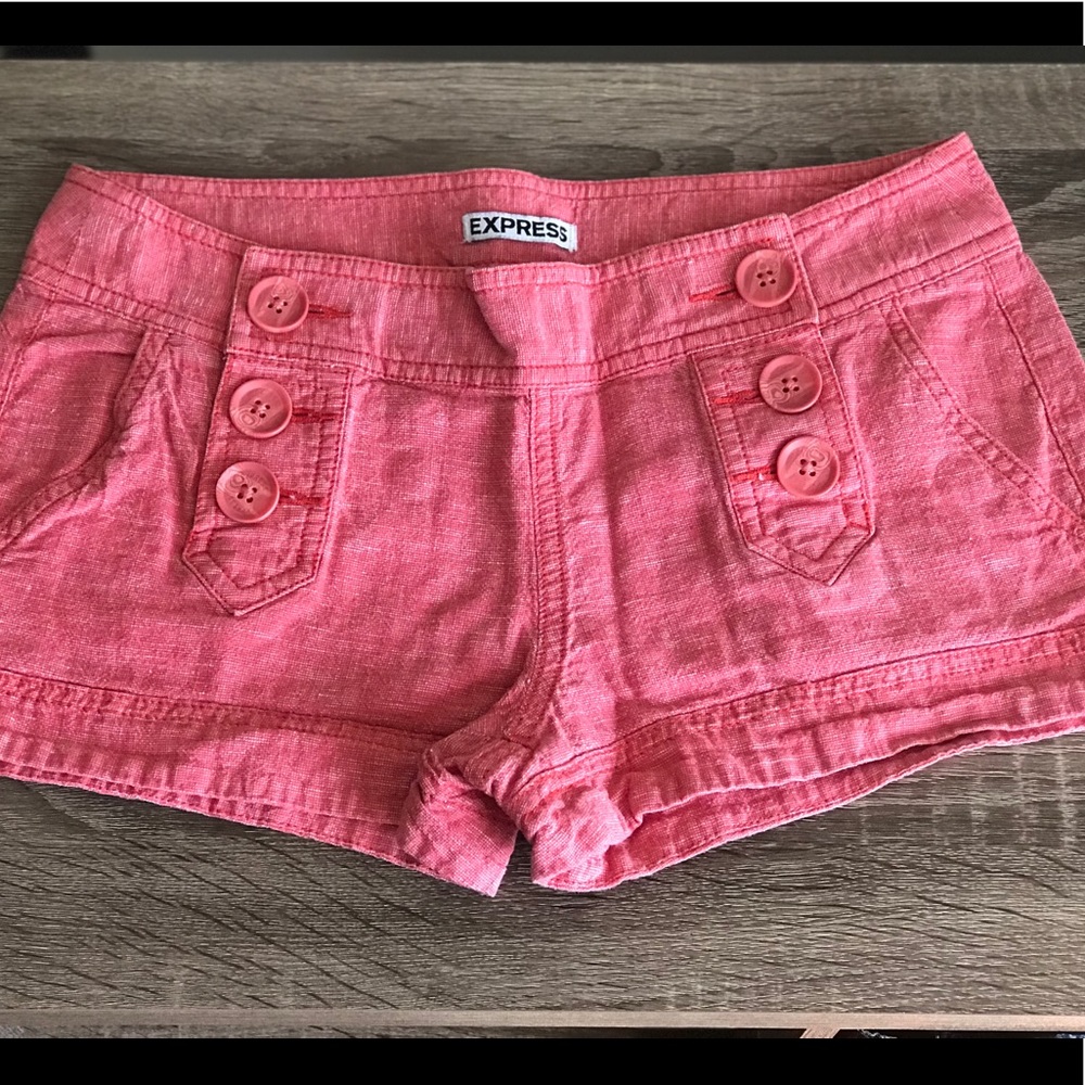 Coral high waisted shorts
